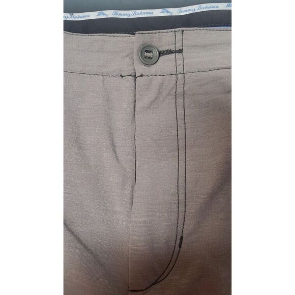 Tommy Bahama Shorts Golf Men's 42 Active Warm Grey Rib Pattern Poly/Cotton/Spndx - Picture 10 of 16